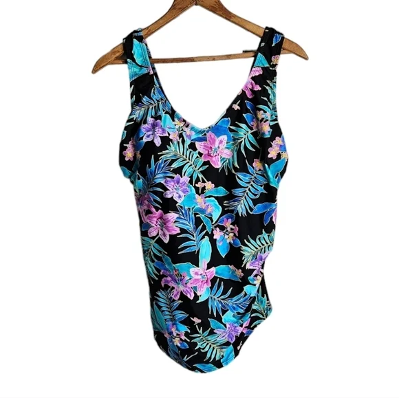 Swimsuits For All Pink Flower Sarong Front One-Piece Suimsuit, Size 16 - Picture 2 of 9